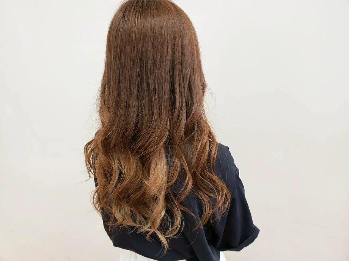 ロング カラー 💜𝑳𝑼𝑵𝑨 🌻母良田愛美🌻のヘアスタイル