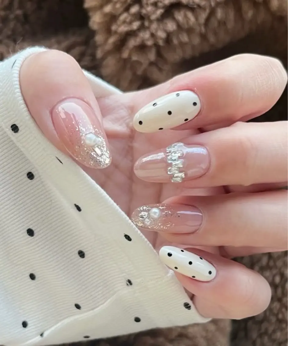 ネイル ハンドネイル WO MIAO💎のネイルデザイン