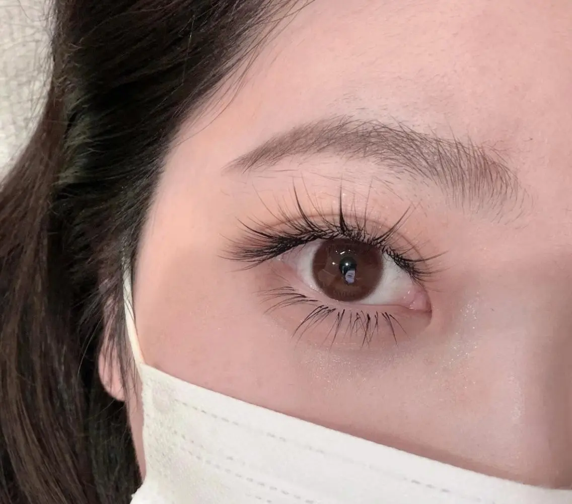 マツエク・マツパ バインドロック 束感まつ毛 フラットラッシュ 韓国風マツエク 下まつげエクステ Haru💖Eye lash🌻日暮里店のマツエク・マツパデザイン