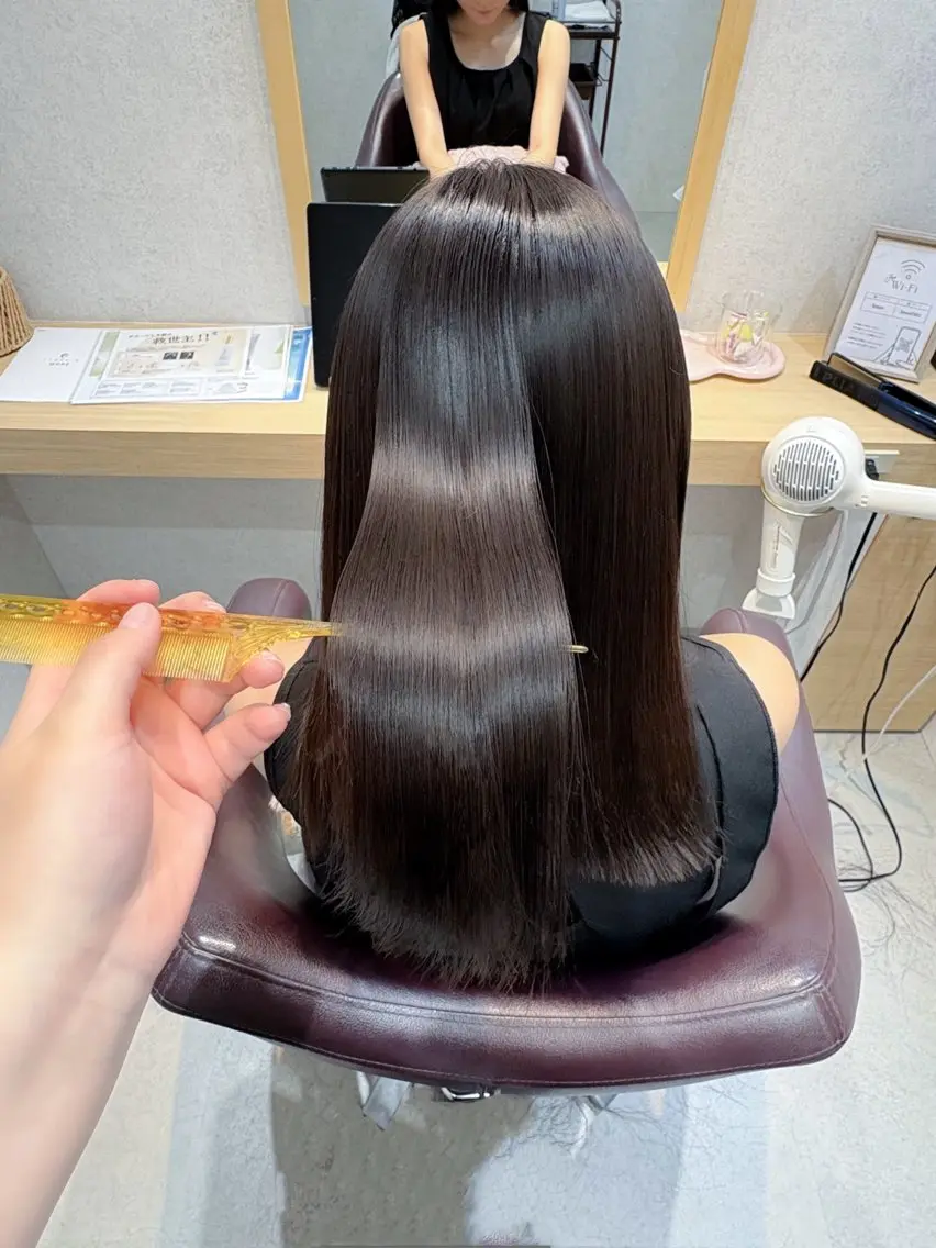 🎀本日限定🎀似合わせカット👱🏻‍♀️ྀི＆うる艶カラー🪞ᩚ＆自然な前髪縮毛矯正＆トリートメント付き♡の写真