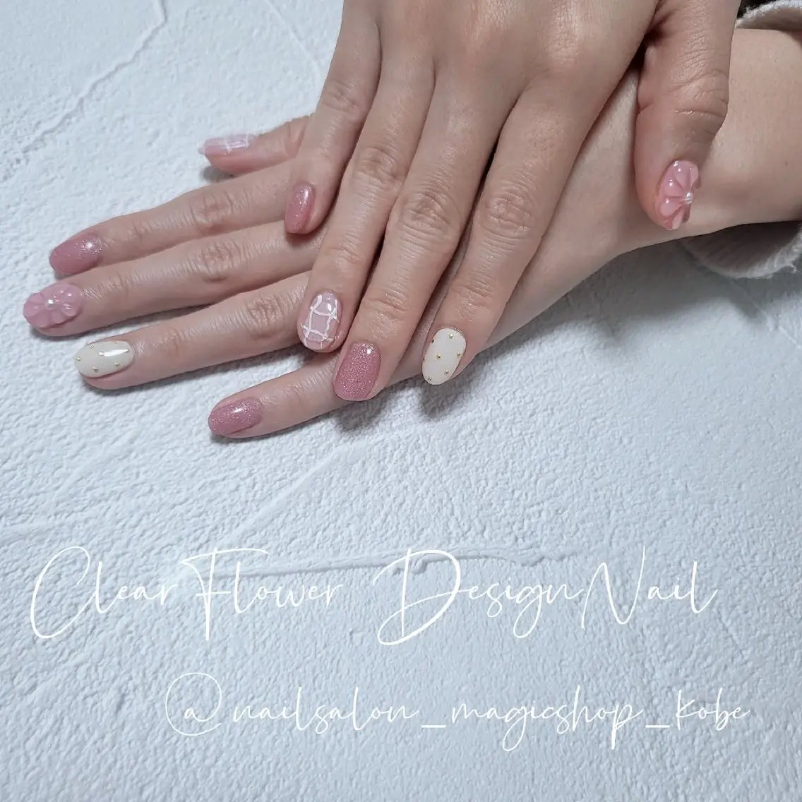 ネイル クリアネイル フラワーネイル ジェルネイル ゴールド ワンカラーネイル ハンドネイル Nailsalon MagicShopのネイルデザイン