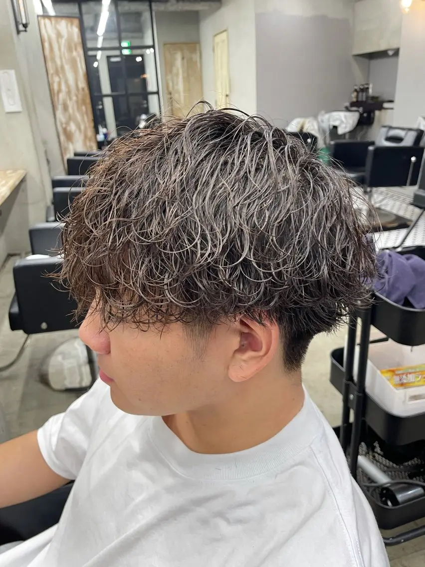 【✨カラーパーマのみのお客様✨】メンズパーマ+カラー+オーダーメイドトリートメントの写真