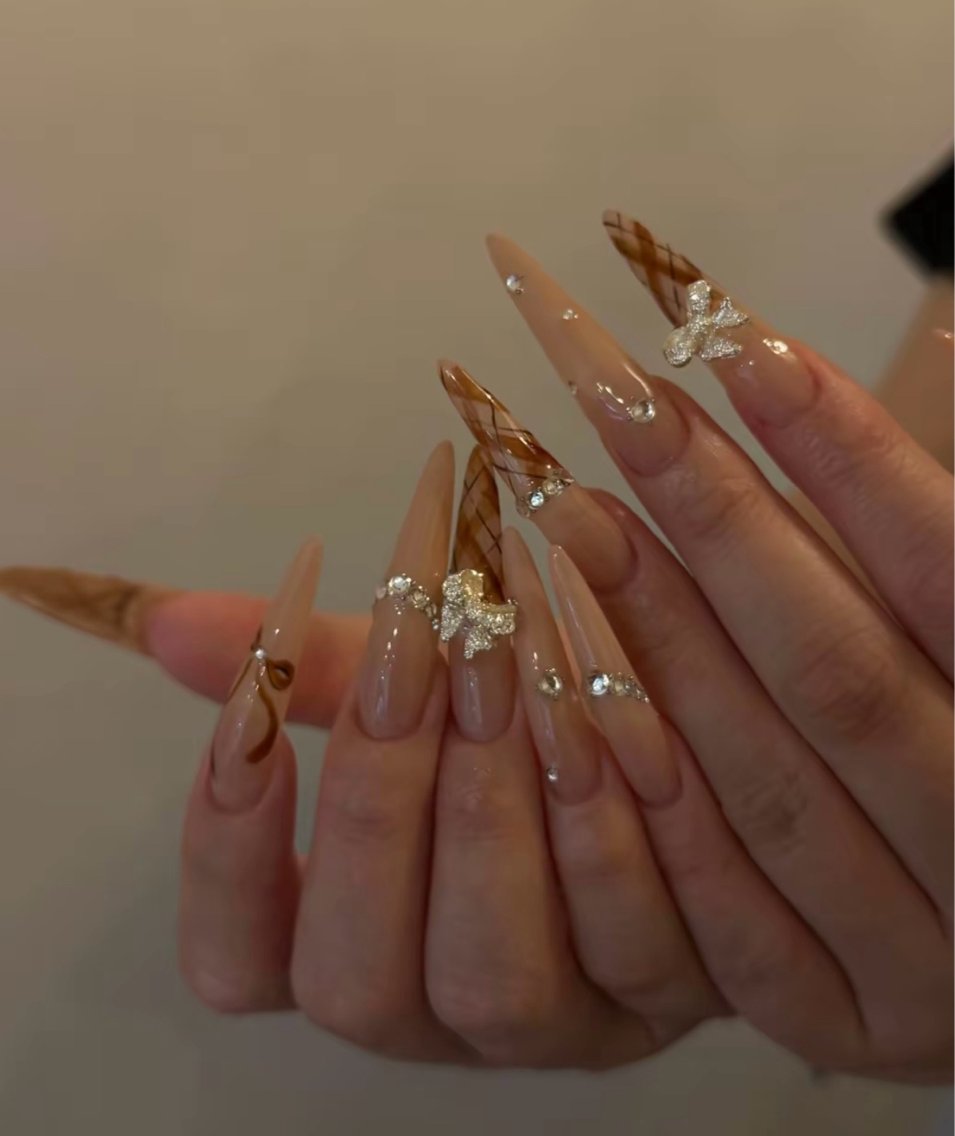 ネイル ハンドネイル NiJi Nailsのネイルデザイン