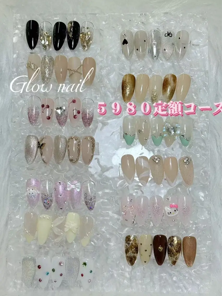 ネイル ハンドネイル グロー ネイルのネイルデザイン