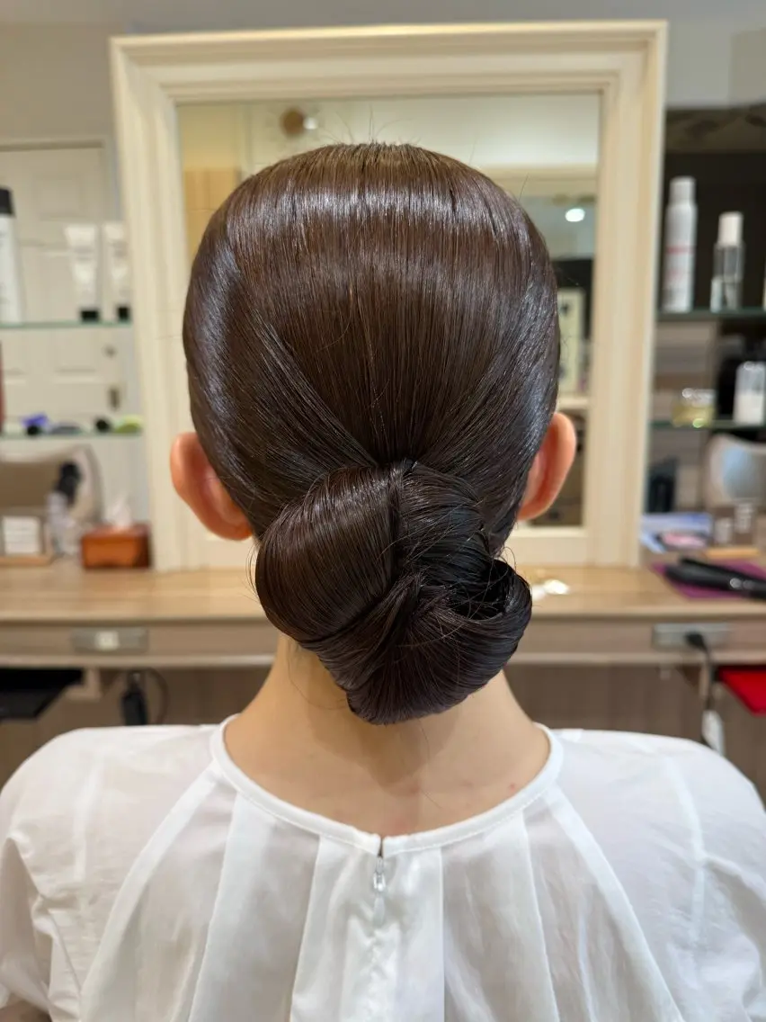 セミロング ヘアアレンジ ヘアセット 韓国ヘアメイク🎀/ 縮毛矯正✨山本媛香のヘアスタイル