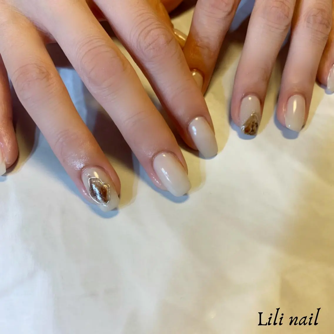 ネイル ミラーネイル Lilibeauty salonのネイルデザイン