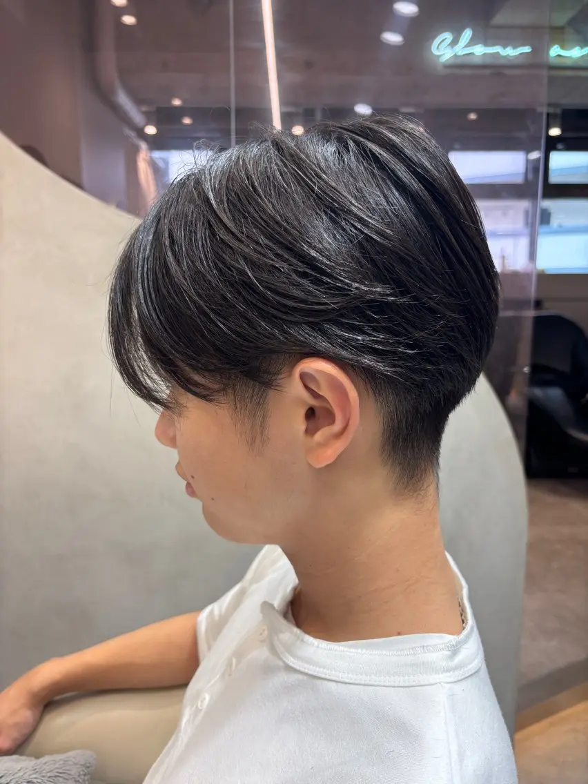 ショート カラー パーマ ヘアアレンジ メンズ センターパート メンズ韓国風 マッシュ メンズパーマ メンズショート カット トリートメント 大宮/曲がる縮毛矯正 /毛流れ特化/NAOのヘアスタイル