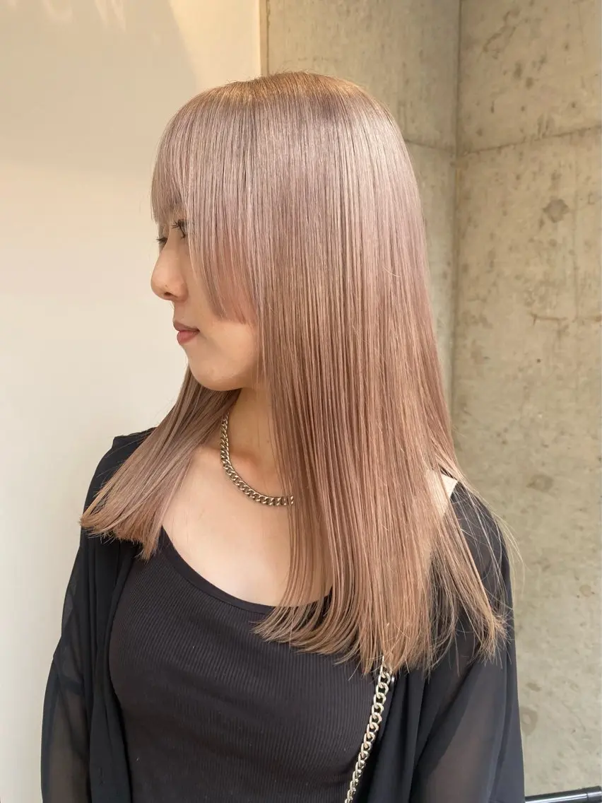 ロング カラー ヘアカラー トリートメント ヘアセット ベージュカラー🐑 レイヤー🤎塚原優芽のヘアスタイル