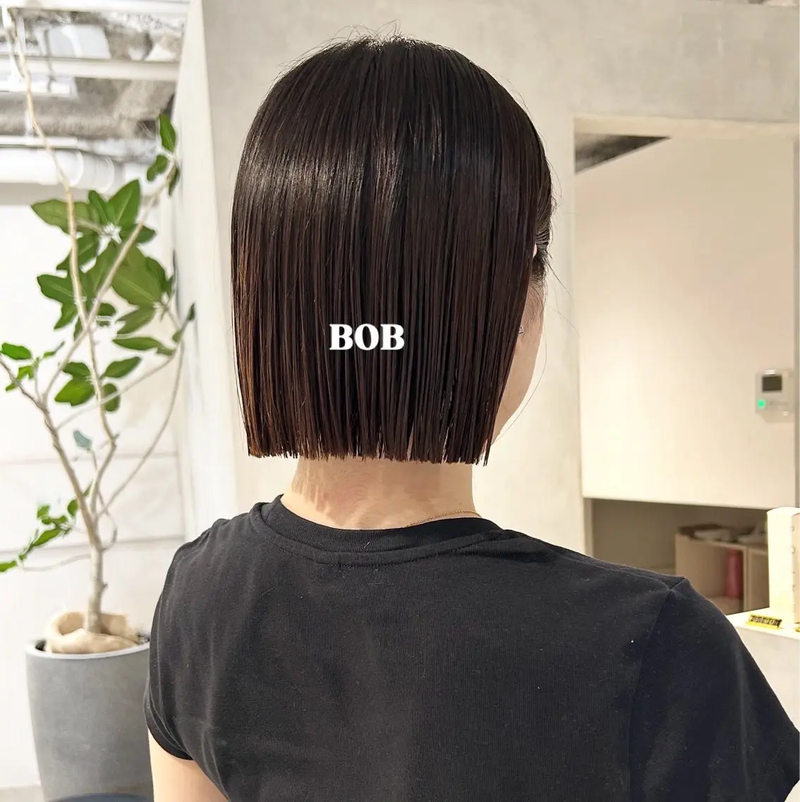 ショート カラー カット 縮毛矯正 トリートメント 切りっぱなしBOB 職人💜Anzuのヘアスタイル