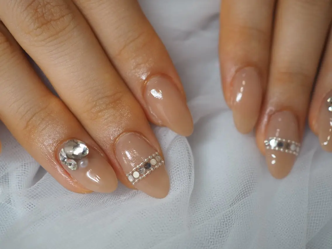ネイル ハンドネイル glaNje aoiのネイルデザイン