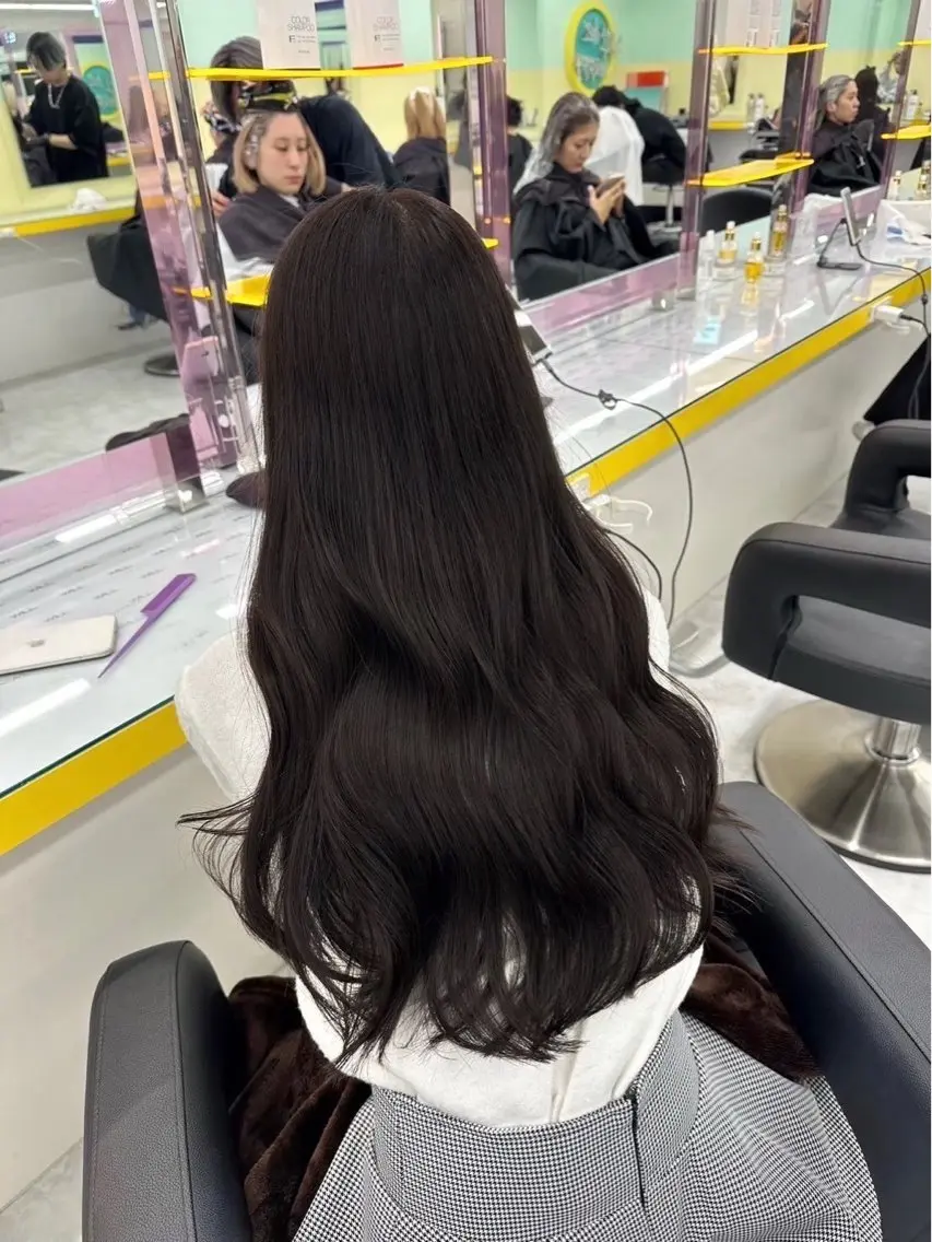 ロング カラー ヘアアレンジ 透明感カラー 艶髪/韓国レイヤー 🤍Houtoのヘアスタイル