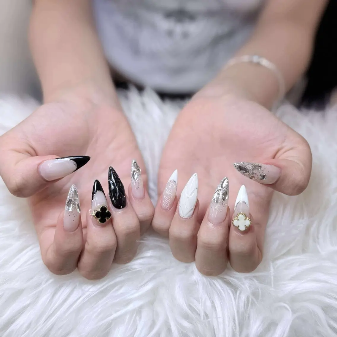 ネイル ハンドネイル ANH NAIL ゴテゴテ専門店💎のネイルデザイン