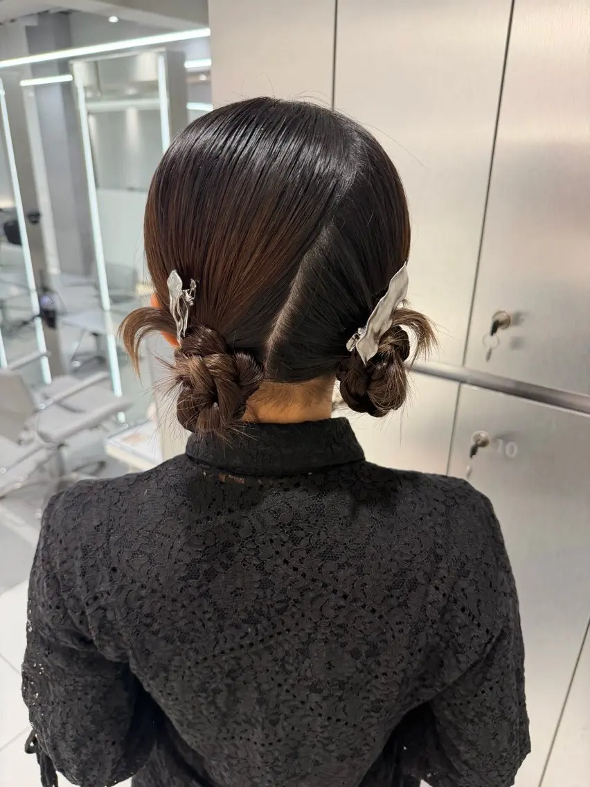 ヘアアレンジ 結婚式・ブライダル ヘアセット ヘアセット🎀耳つぼ 👂💎MONAMIのヘアスタイル