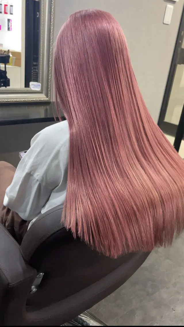 ロング ヘアカラー 艶髪/ブリーチカラー 蓮のヘアスタイル