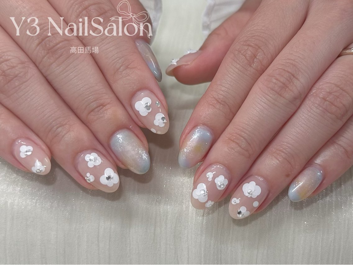 ネイル ブルー フラワーネイル キラキラネイル マグネットネイル 持ち込み ハンドネイル Y3 NailSalonのネイルデザイン