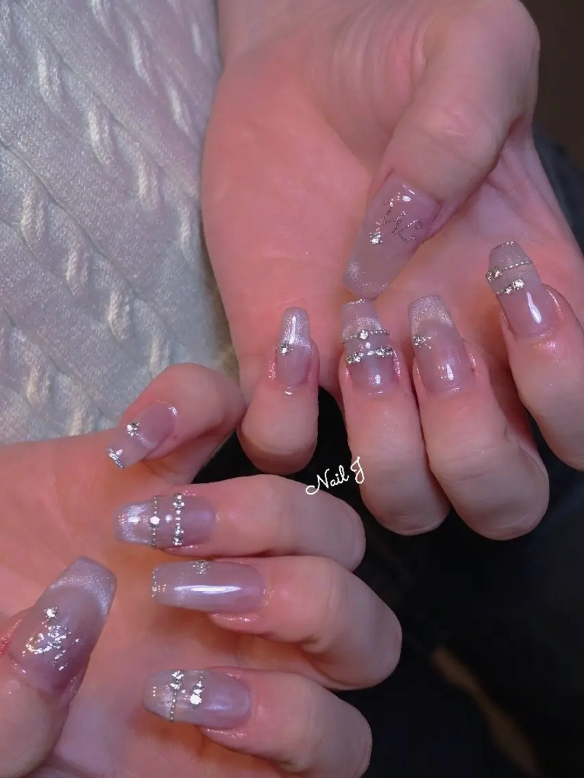 ネイル フレンチネイル 韓国ネイル マグネットネイル マグネットフレンチ ハンドネイル Nail Jのネイルデザイン
