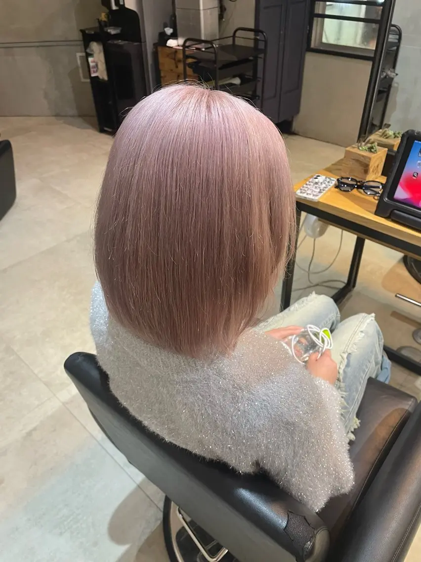 カラー ピンクカラー ホワイトピンク ヘアカラー トリートメント HAYATA/透明感 /派手髪/ケアブリのヘアスタイル