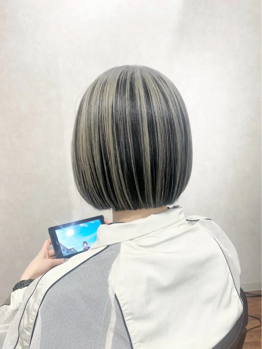 ミディアム ＳＨＩ ＺＵのヘアスタイル