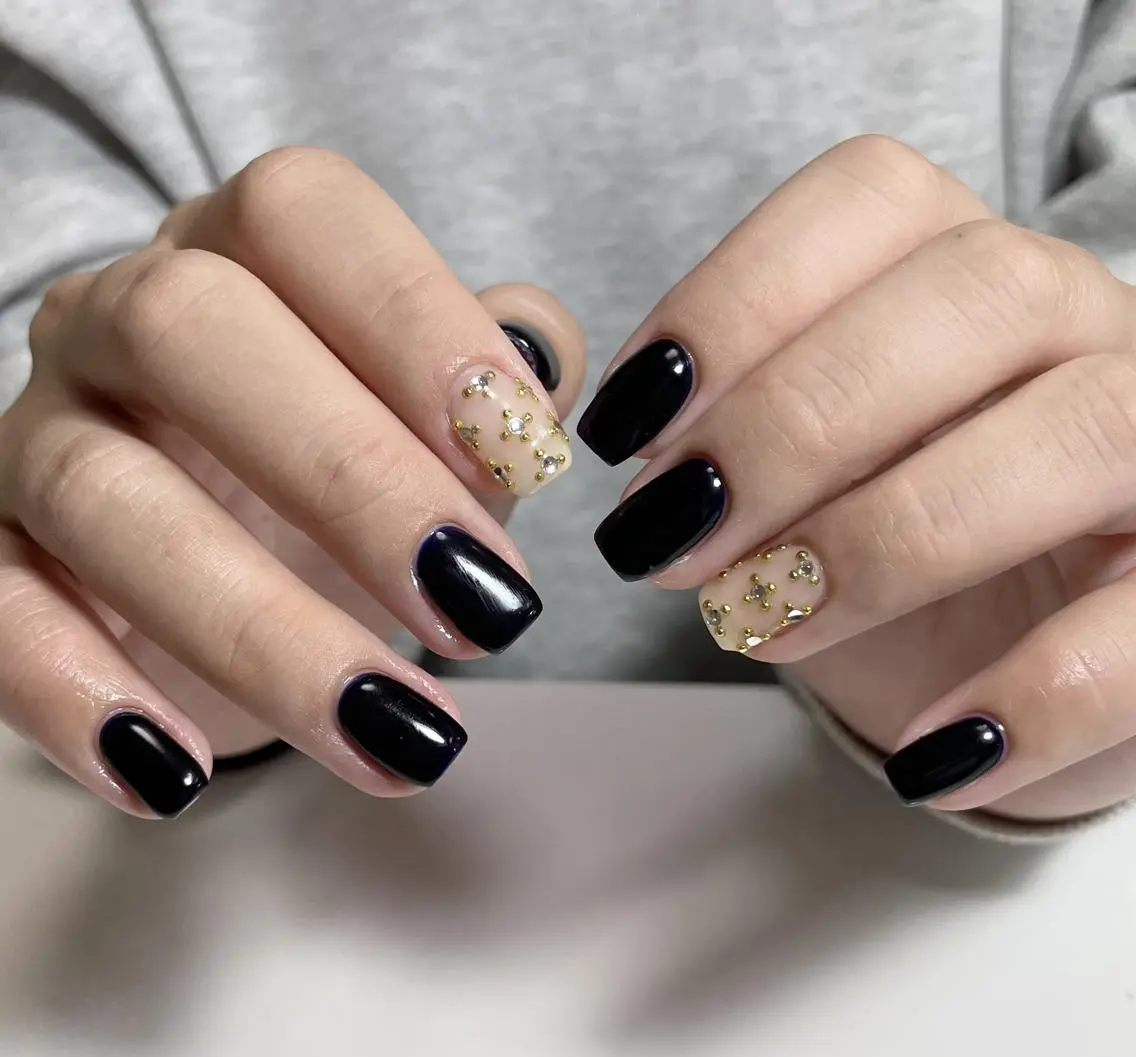 ネイル ハンドネイル ハンドケア 🍑 momo_nailのネイルデザイン