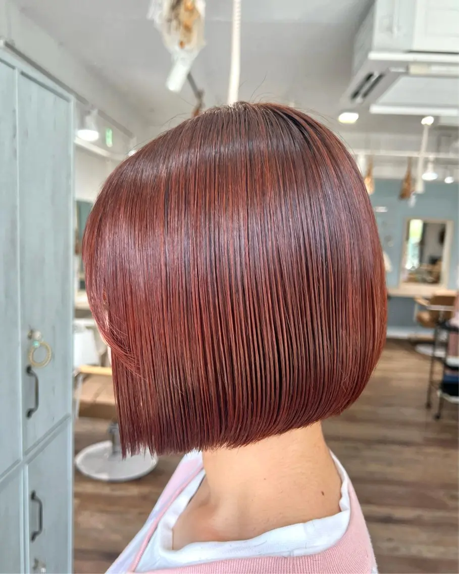 ミディアム オレンジブラウン ボブ 透明感カラー Hikariのヘアスタイル