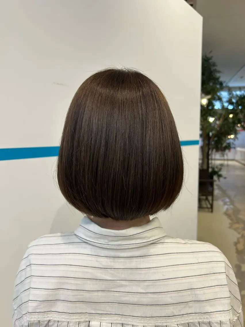 ショート ボブ 綿引 七海のヘアスタイル