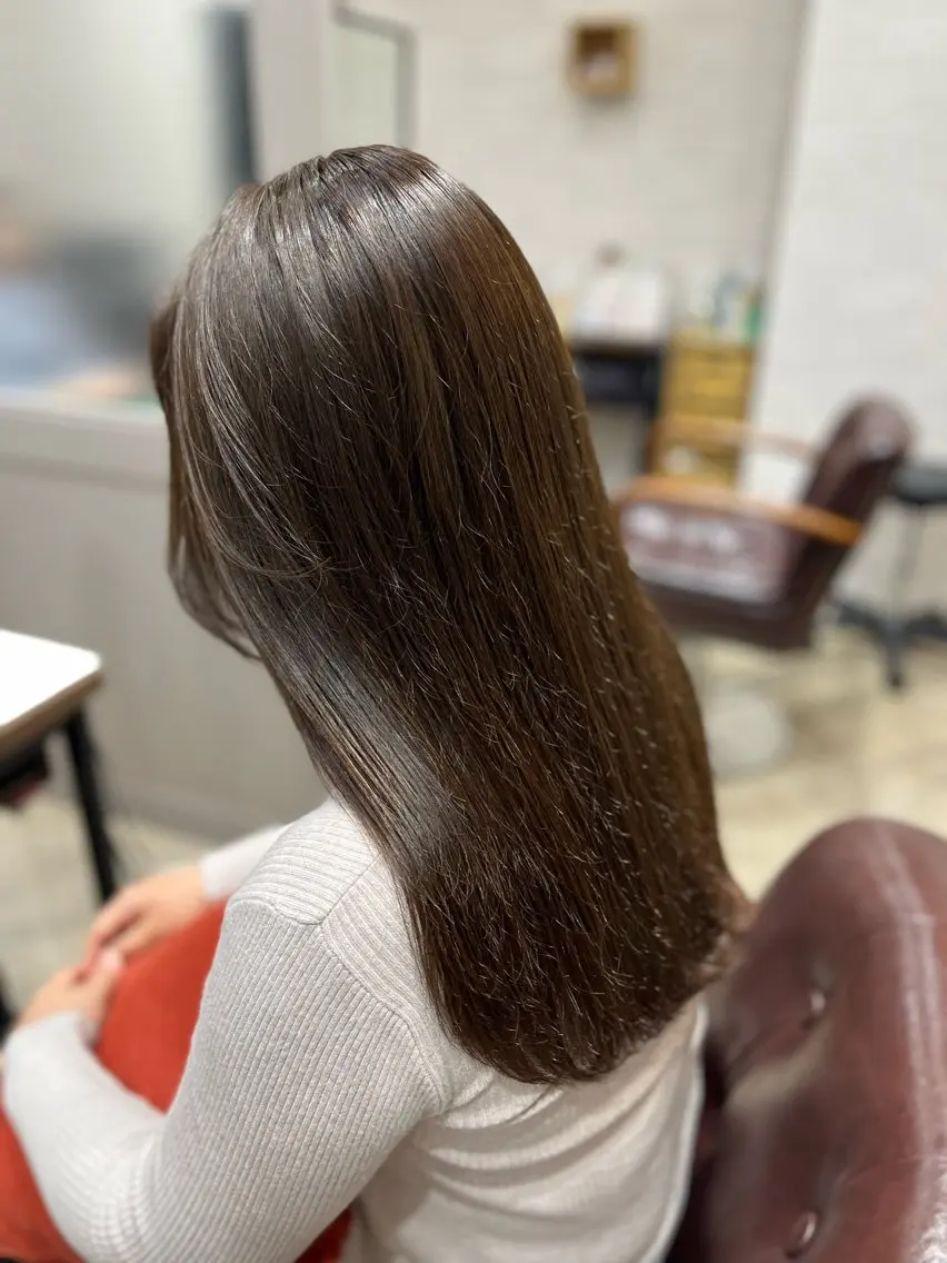 セミロング カラー 🫧ぷる艶カラー🫧 Yuubi🦩のヘアスタイル