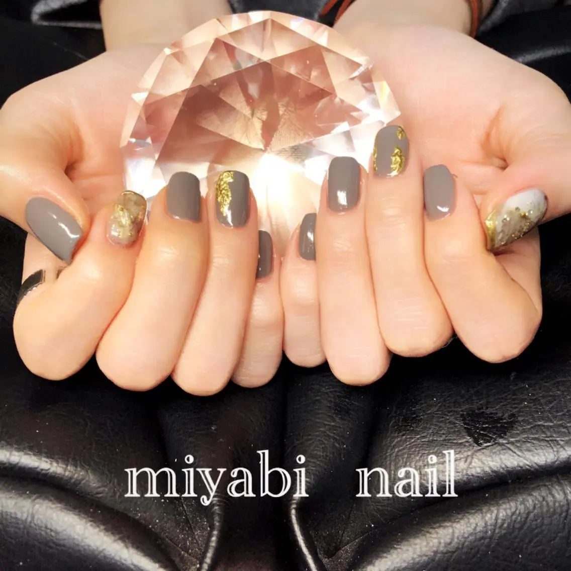 ネイル アートネイル ゴールド 持ち込み ニュアンスネイル ハンドネイル miyabi nail 桂川駅近くのネイルデザイン