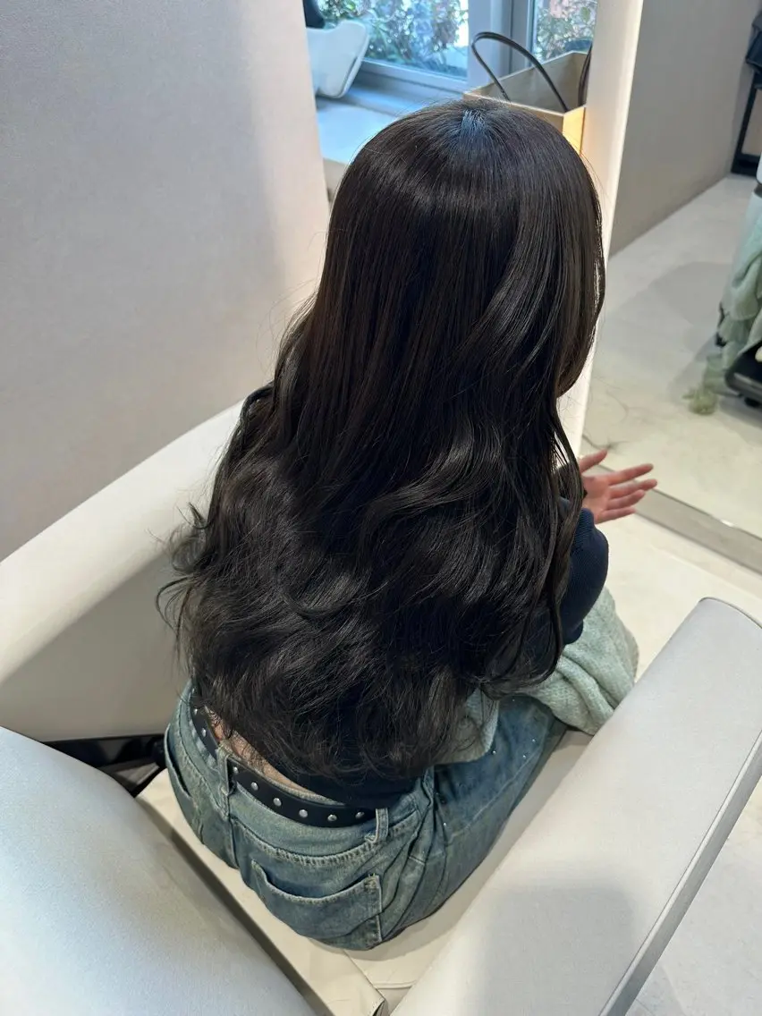 ロング カラー 顔周りカット レイヤーカット カット ヘアカラー レイヤー/艶カラー/ 前橋/渋川竜希のヘアスタイル