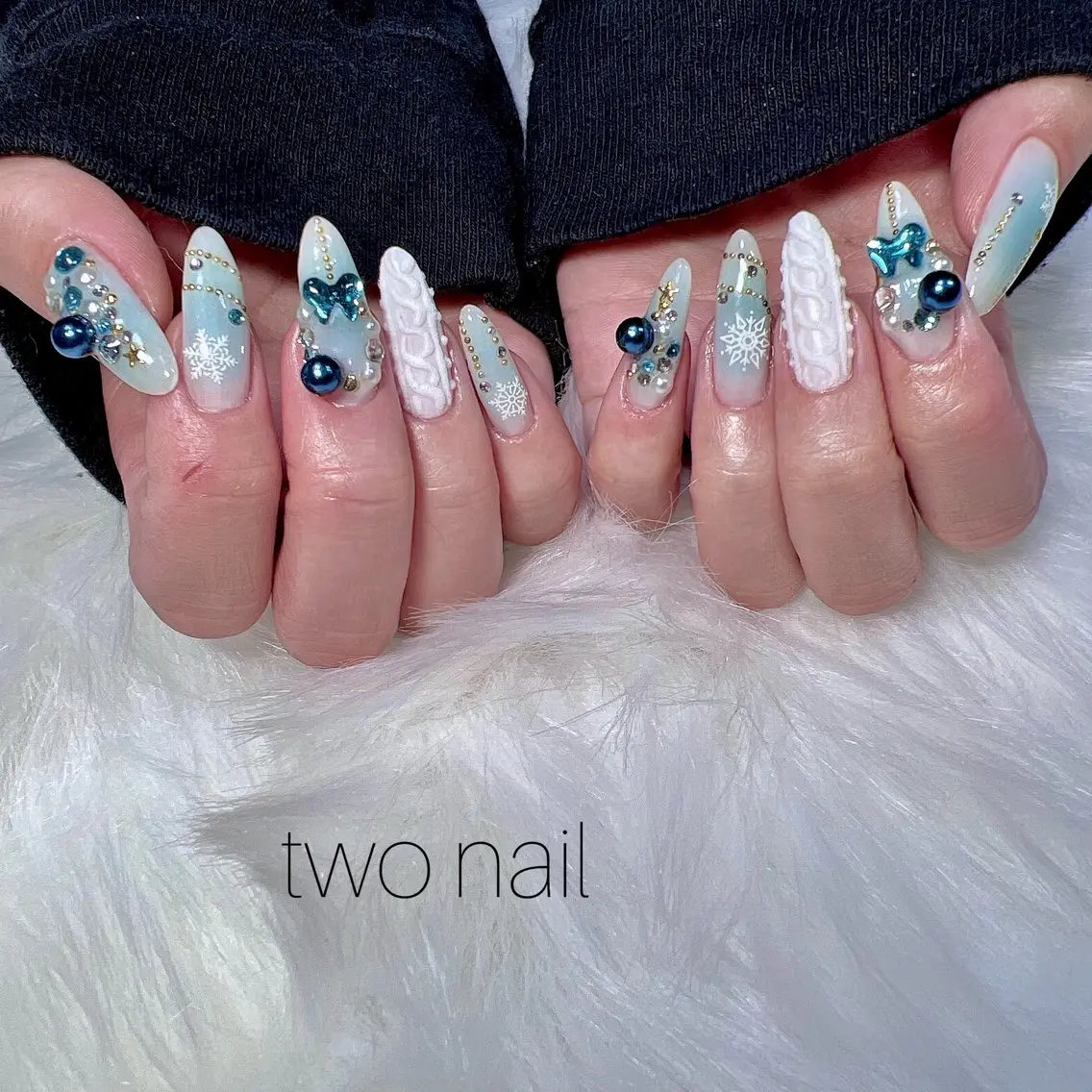 ネイル アートネイル ネイルチップ ホワイト クリスマス ハンドネイル two nailのネイルデザイン