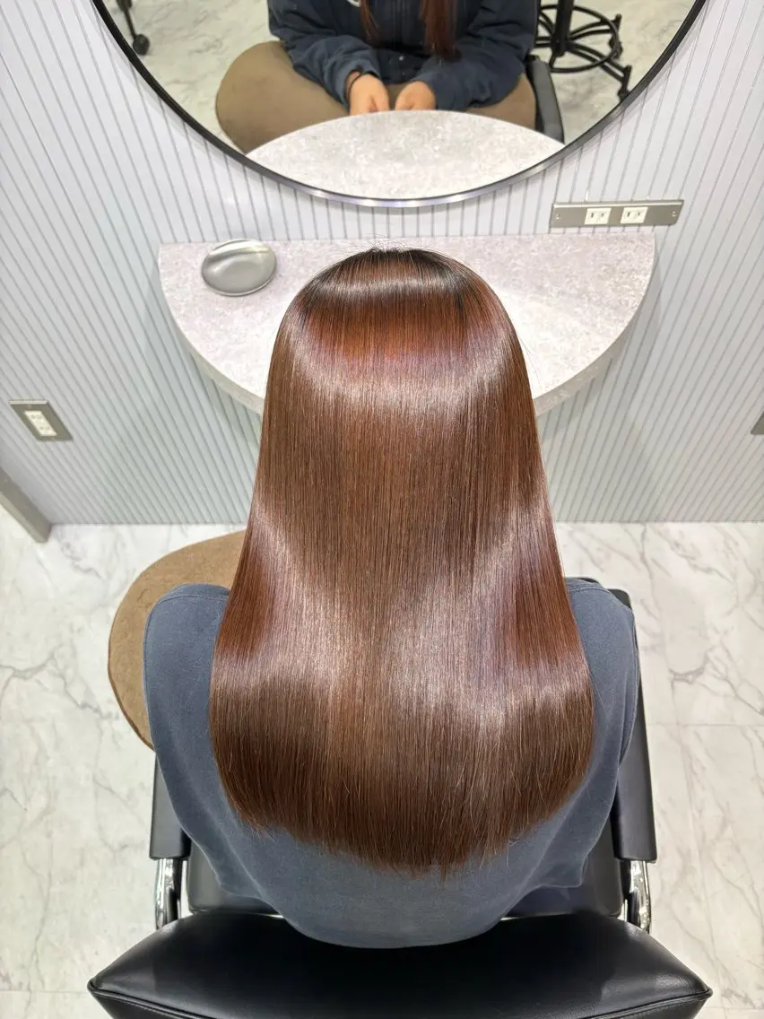 【ストレスフリーな朝に】髪質改善ストレートの写真
