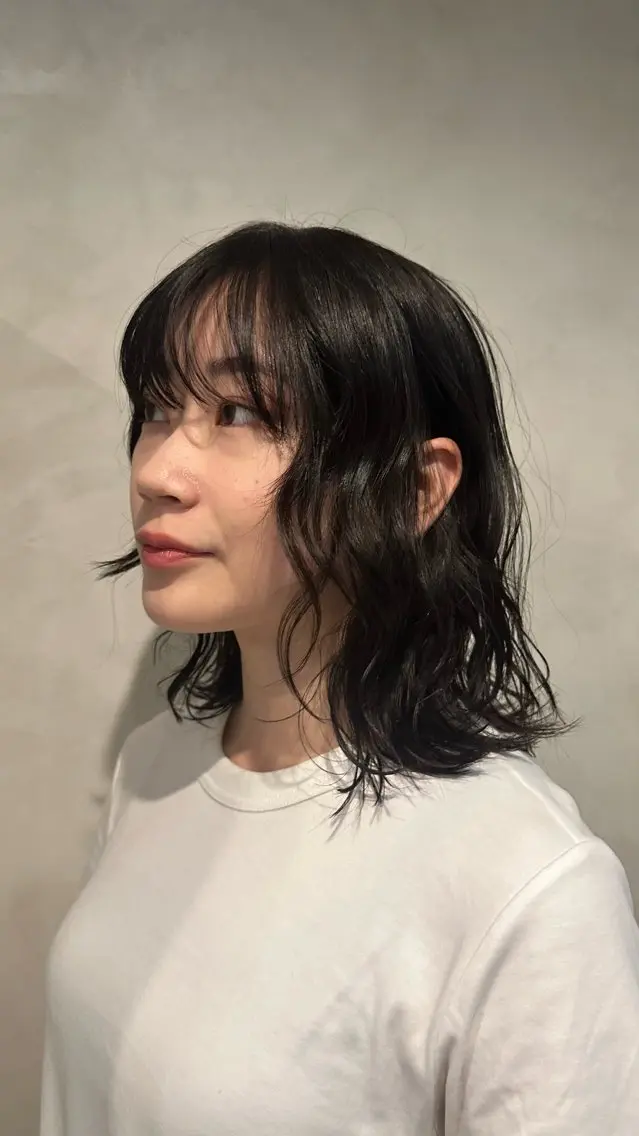 ミディアム パーマ Yuki☺︎パーマ レイヤーカットのヘアスタイル