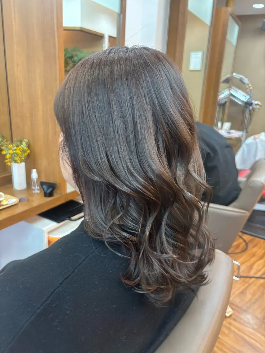 ミディアム ビューティサロン モリワキのヘアスタイル