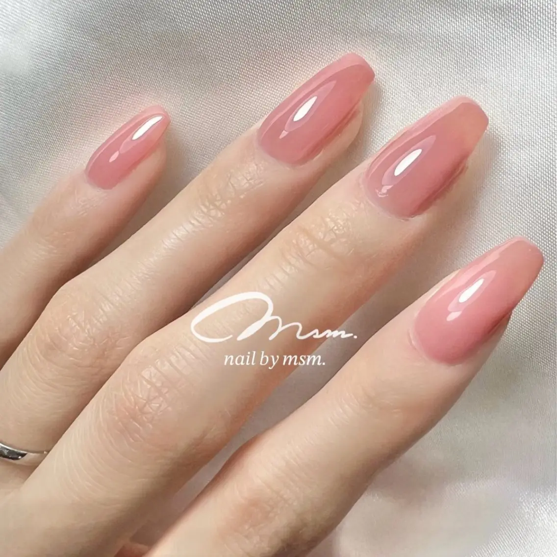 10本長さ出しワンカラー💅🏻次世代スカルプ ジェルチップで時短長さ出し💕マグネットに当日変更◎の写真