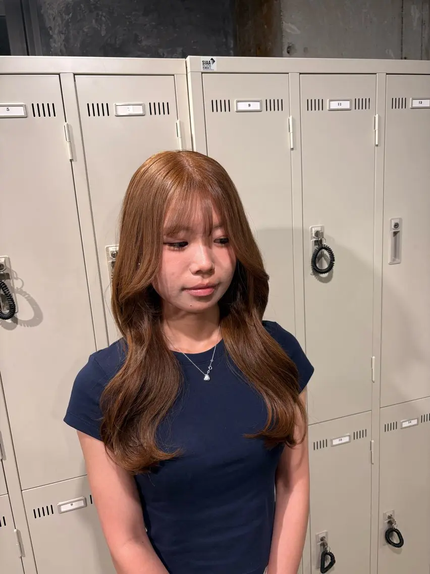 ロング カラー ヘアカラー ハイトーン 横浜💞ミオのヘアスタイル