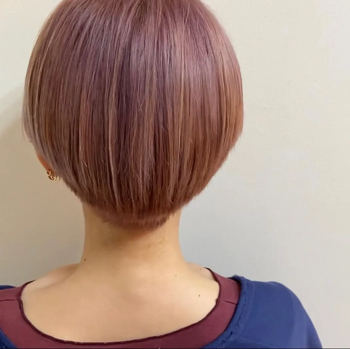 ショート カラー 沖山 雄一のヘアスタイル