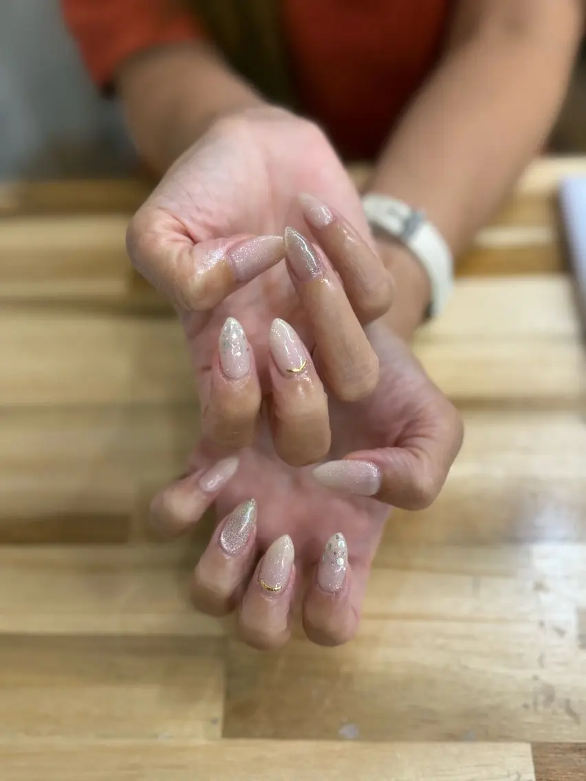ネイル シンプルネイル 稲田 愛梨のネイルデザイン