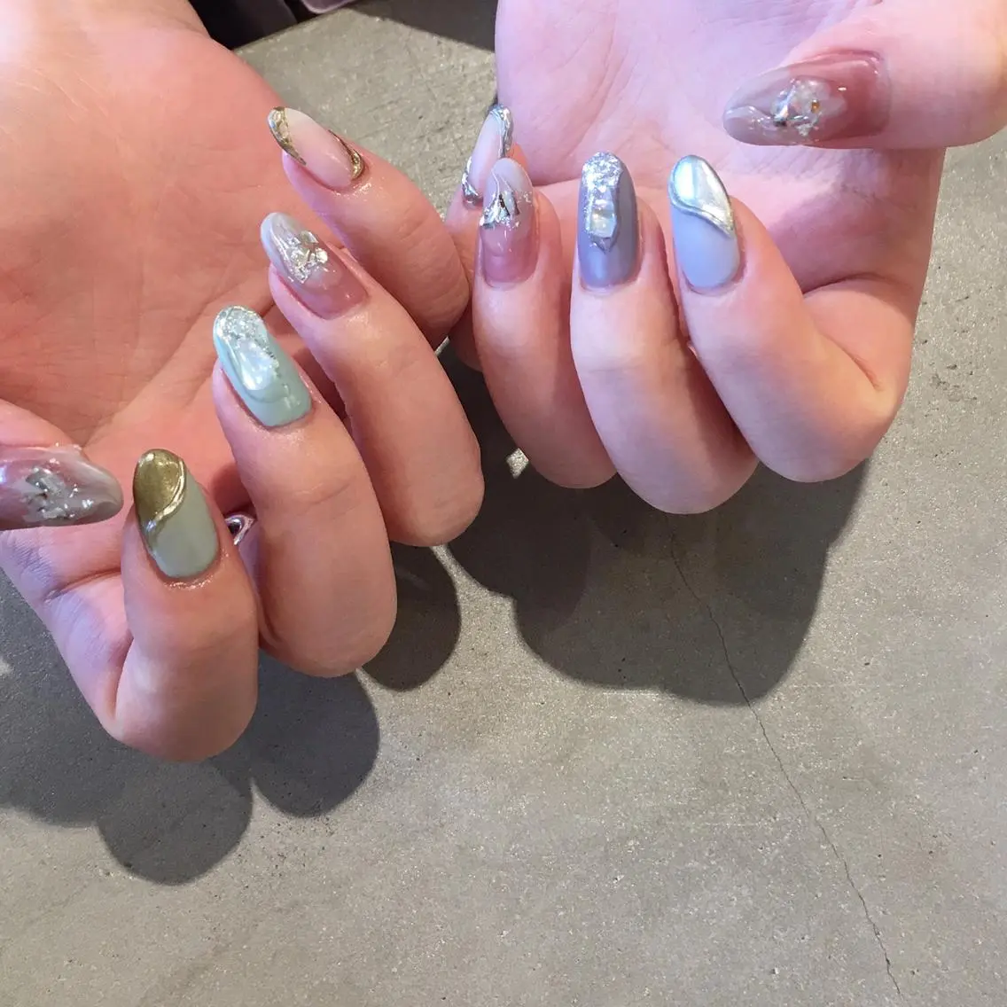 ネイル アートネイル 長さ出し ジェルネイル マットネイル ミラーネイル ハンドネイル nail salon Soeurのネイルデザイン