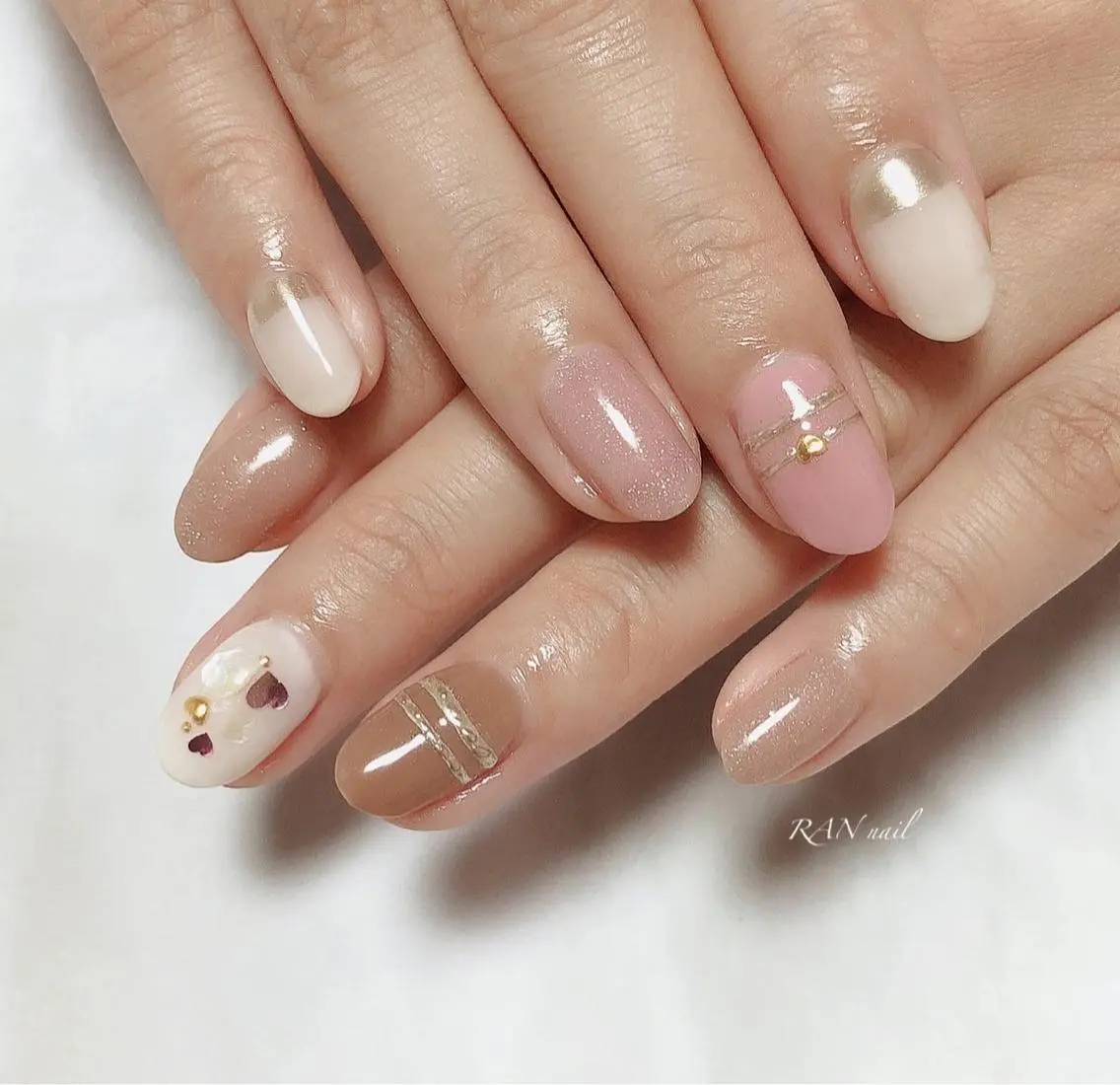 ネイル ブラウン フットネイル ハート オフィスネイル ピンク ハンドネイル フットネイル RAN nailのネイルデザイン