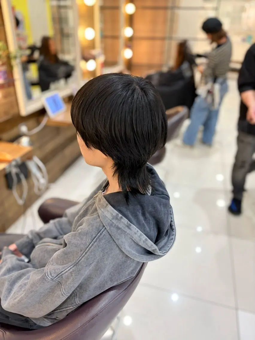 ショート カット 暖色カラー/レイヤー みゆのヘアスタイル