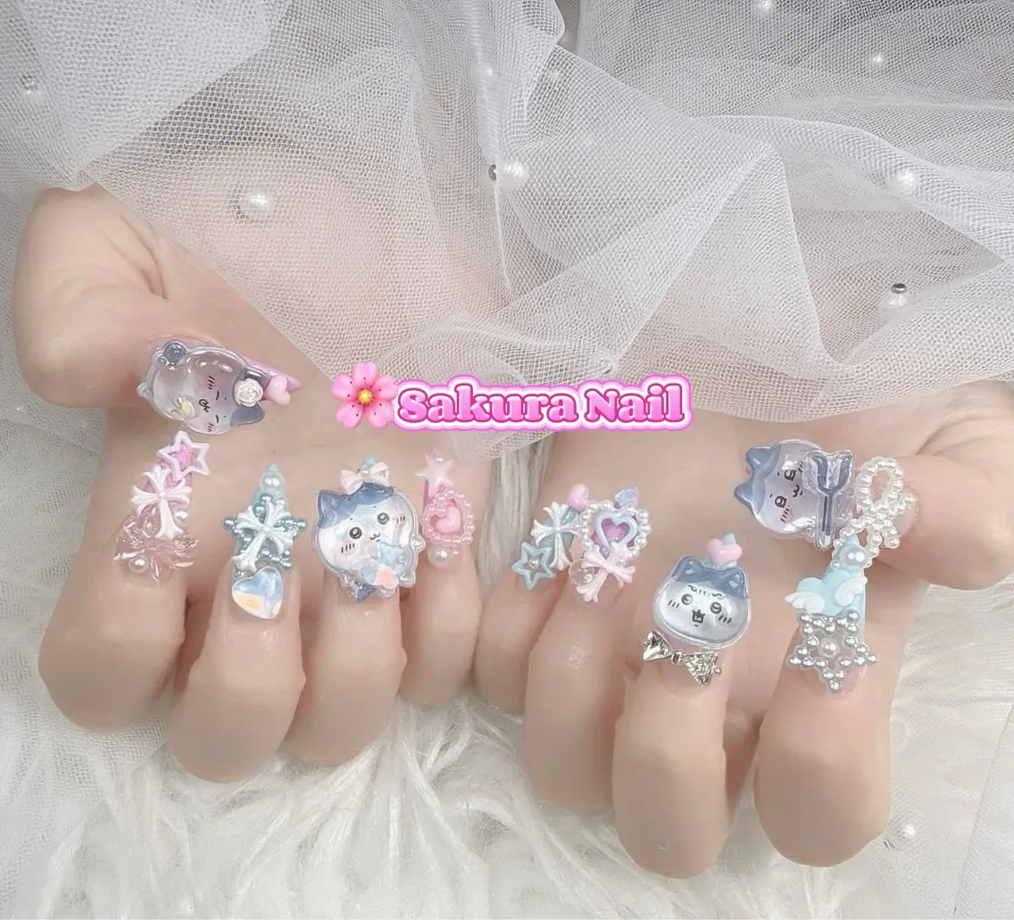 ネイル アートネイル オーロラネイル ボルドー チークネイル フレンチネイル ハンドネイル Sakura Nail Salonのネイルデザイン