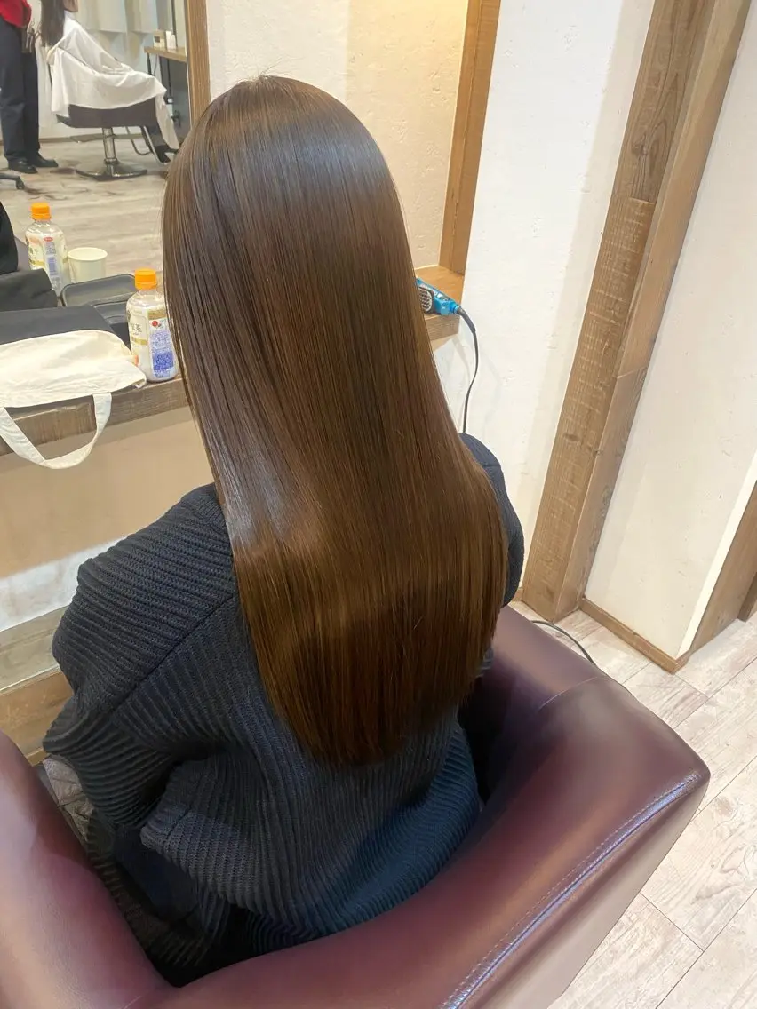 セミロング カラー 髪質改善 トリートメント カット トリートメント 🍑 モモカ🍑のヘアスタイル