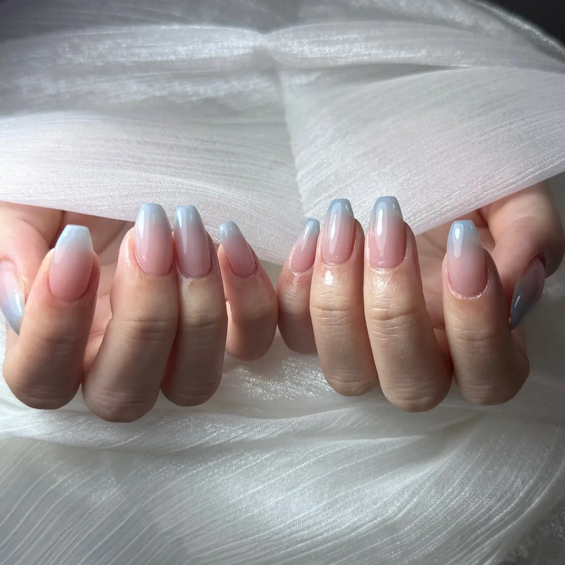 ネイル チークネイル フレンチネイル グラデーション 韓国ネイル マグネットネイル ハンドネイル Hana Nailのネイルデザイン