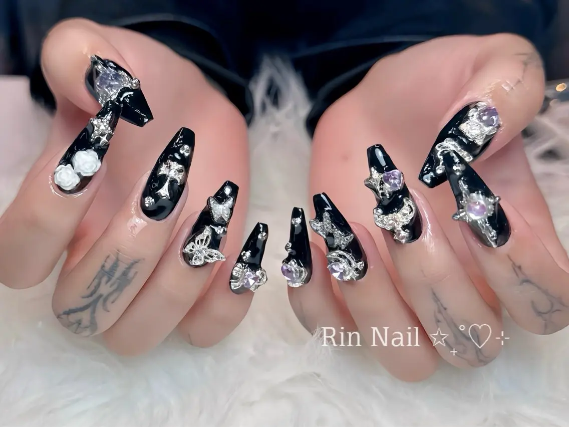 ネイル オーロラネイル チークネイル 桜ネイル クリアネイル ドット ハンドネイル Rin Nail Shinokuboのネイルデザイン
