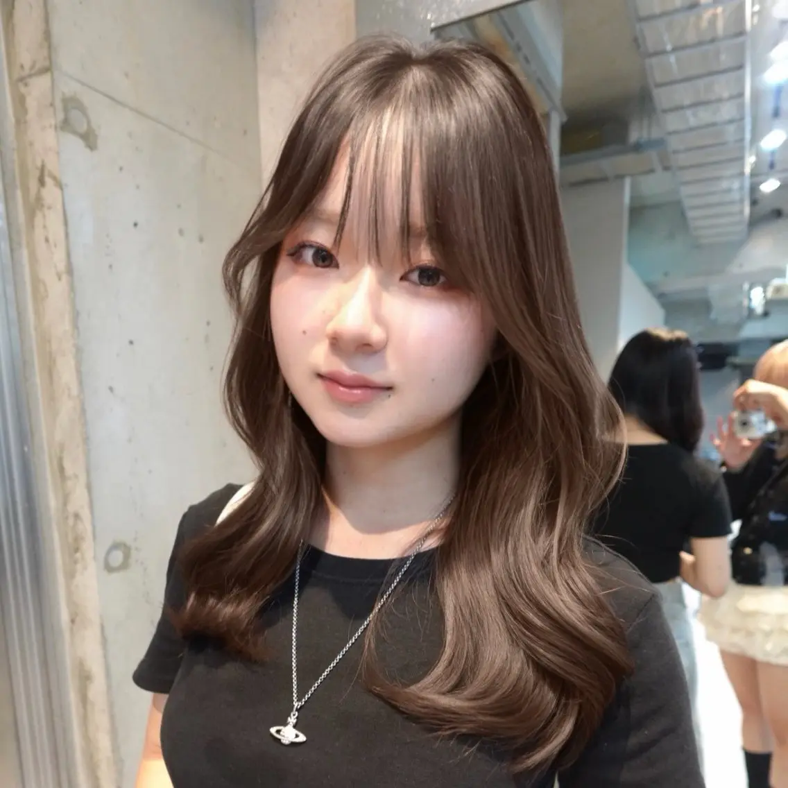 セミロング ヘアカラー トリートメント SAYA/デザイン カラー/ケアブリーチのヘアスタイル