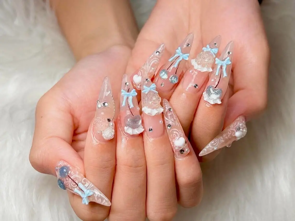 ネイル AURA NAIL🎀💅のネイルデザイン