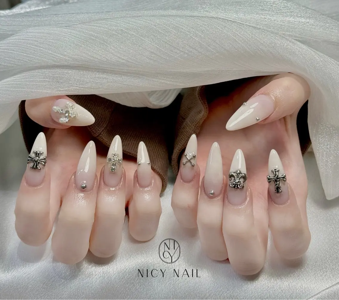 ネイル ハンドネイル NICY NAIL 池袋のネイルデザイン