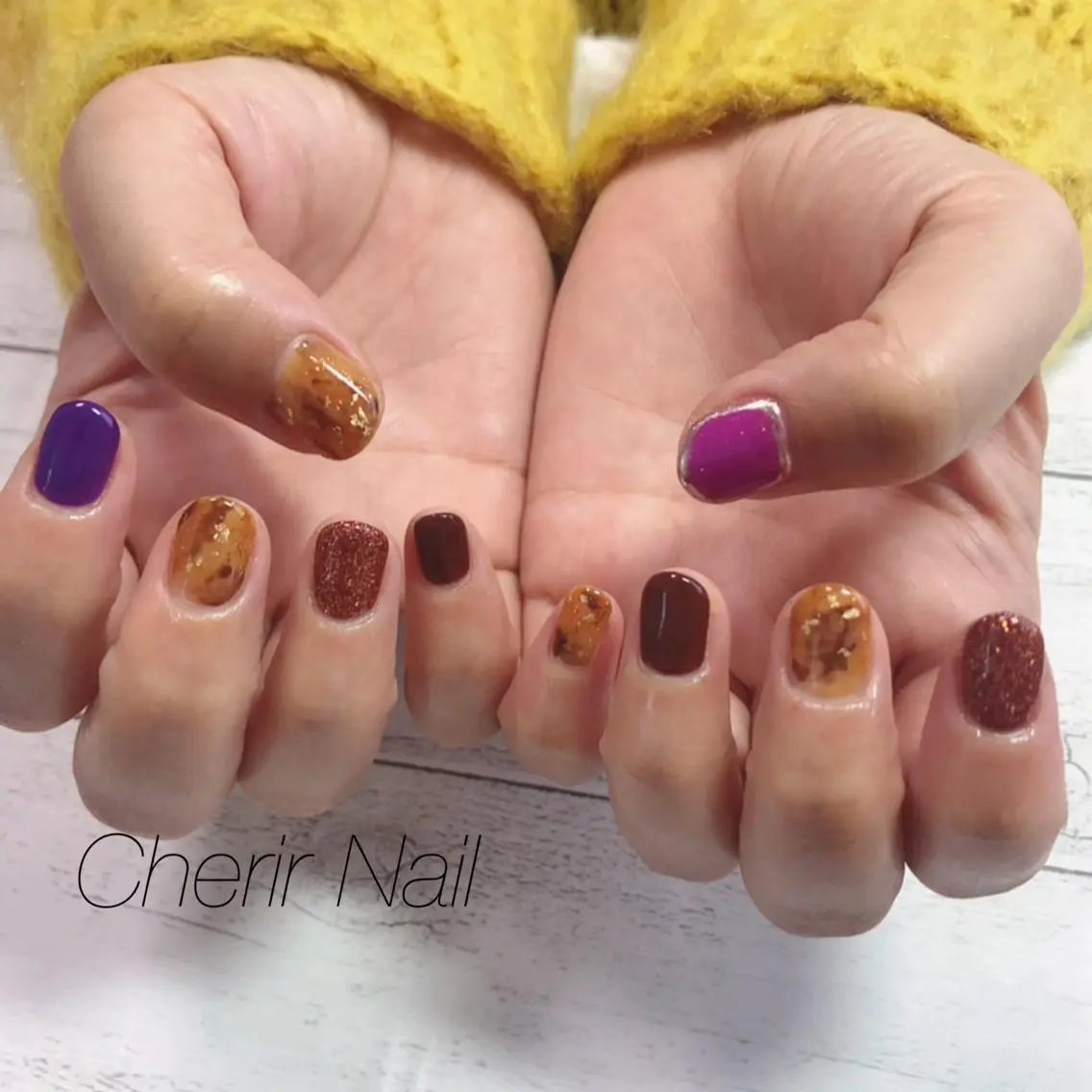 ネイル アートネイル べっ甲ネイル ブラウン ラメ(グリッター) ニュアンスネイル Cherirnail kaoriのネイルデザイン