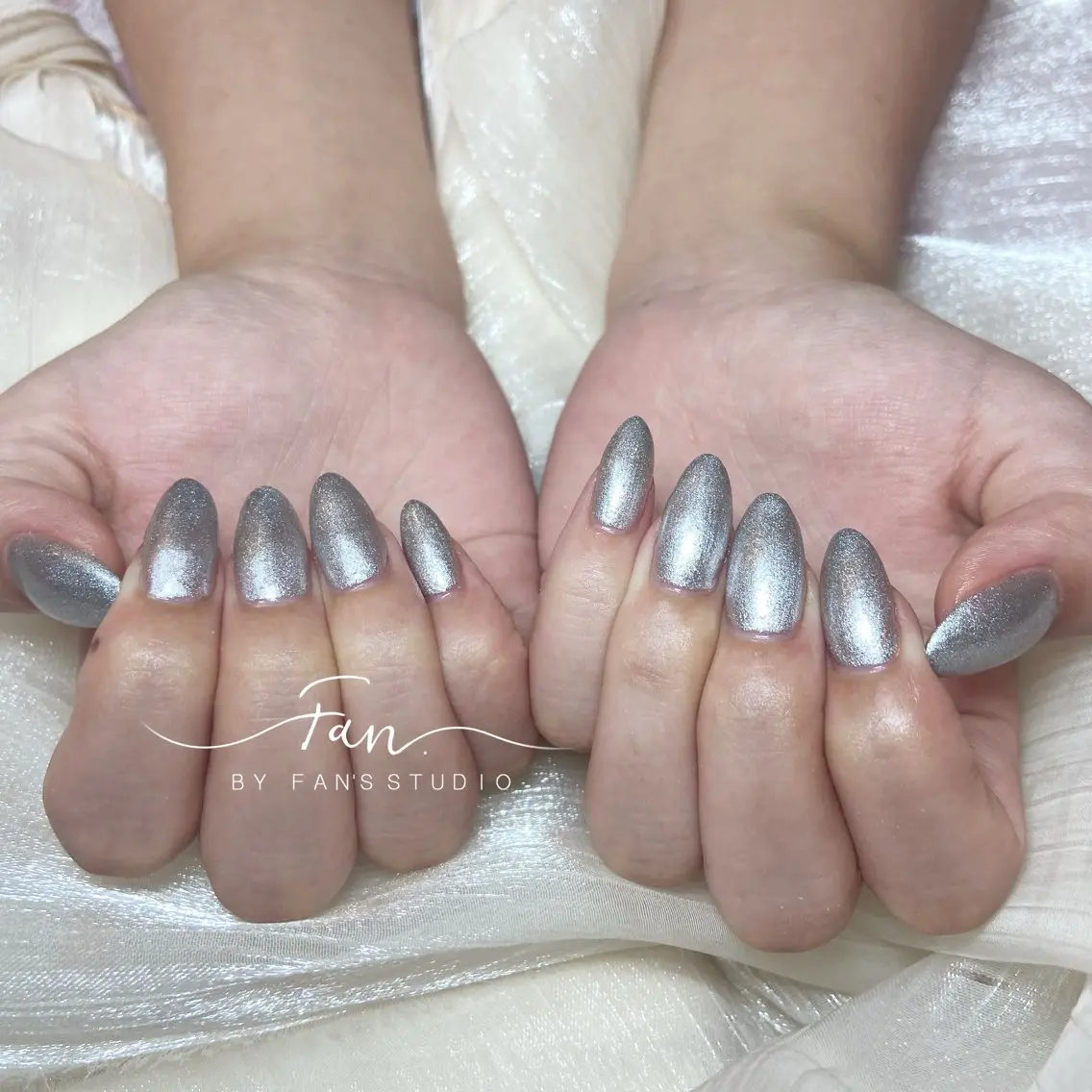 ネイル 🌻FAN'S STUDIO池袋🌻のネイルデザイン