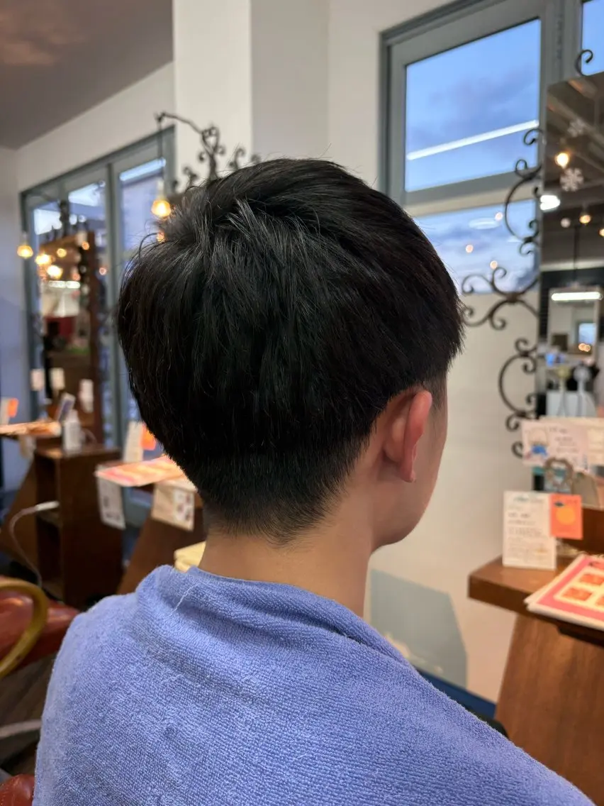 メンズ 刈り上げ カット 伊藤 秋衣のヘアスタイル