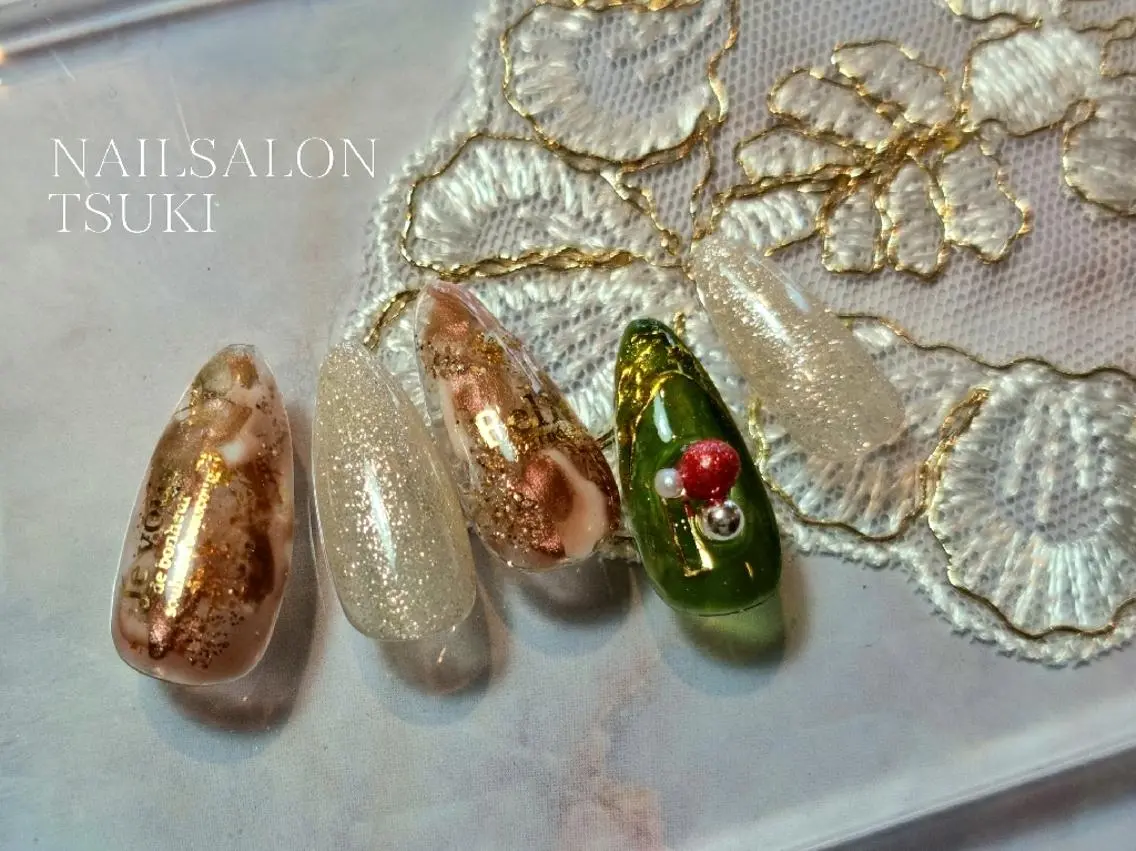 ネイル フラワーネイル フットネイル 大理石ネイル(マーブル) ニュアンスネイル オフィスネイル ハンドネイル Nailsalon Tsuki.のネイルデザイン